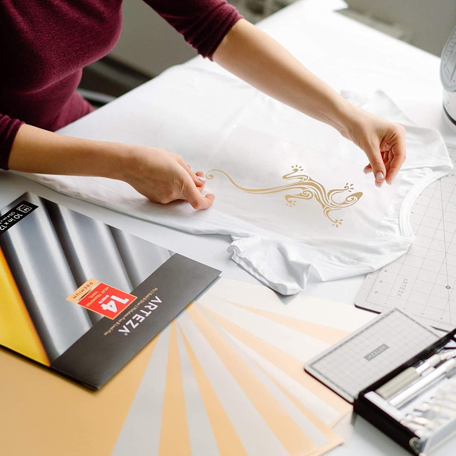 imageARTEZA Heat Transfer Vinyl Sheets 10 x 12 Inches Pack of 14 Metallic 7 Silver 7 Gold Flexible and Easy to Weed HTV for DIY Projects